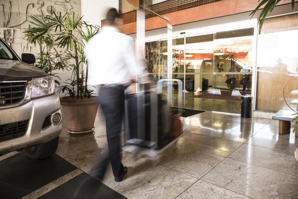 Hotel Crystal Londrina Luaran gambar
