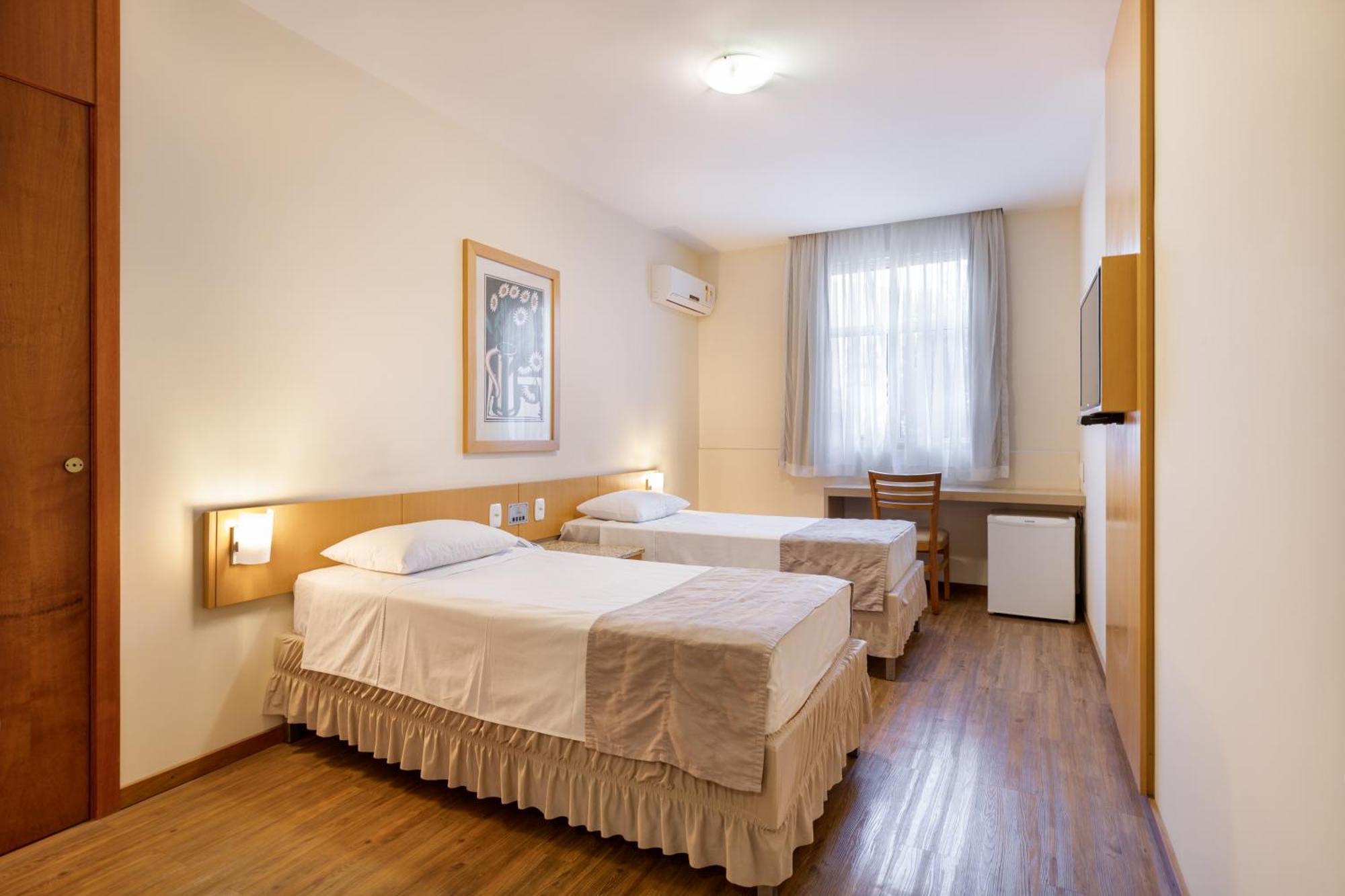 Hotel Crystal Londrina Luaran gambar