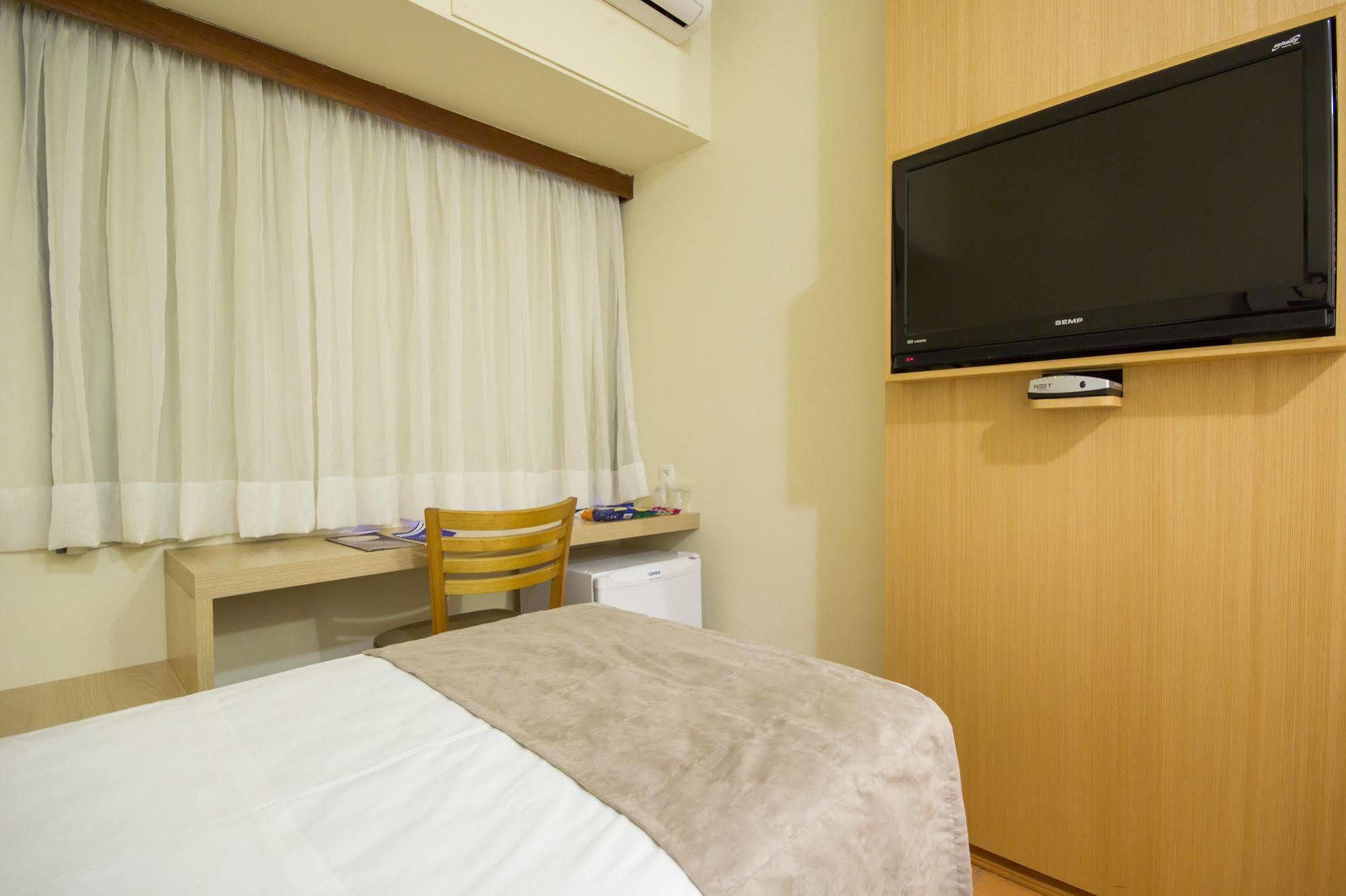 Hotel Crystal Londrina Luaran gambar